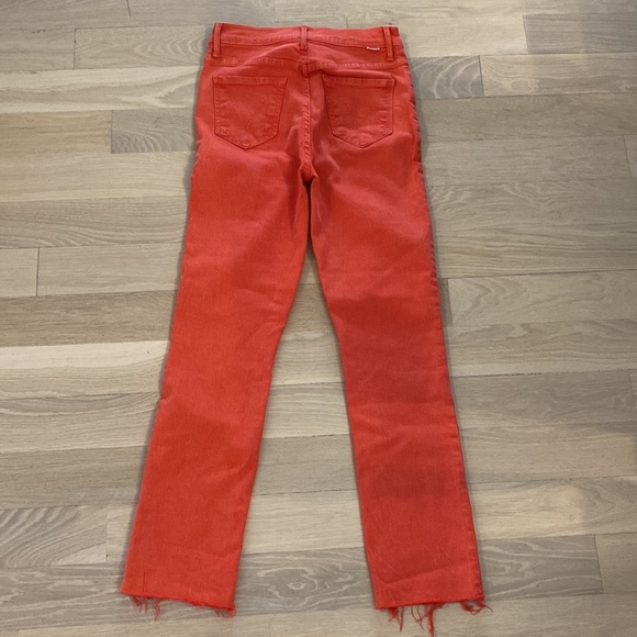 Size 25 MOTHER Jeans - Picture 5 of 5